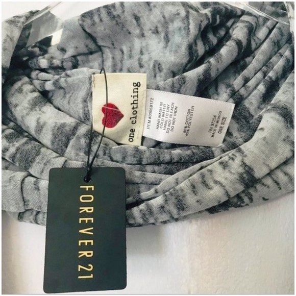 FOREVER 21 GRAY SPACE DYE COTTON BLEND INFINITY SCARF OS - Picture 2 of 5